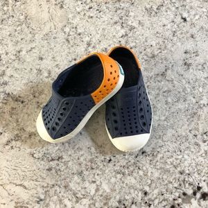 Blue AND Orange Natives